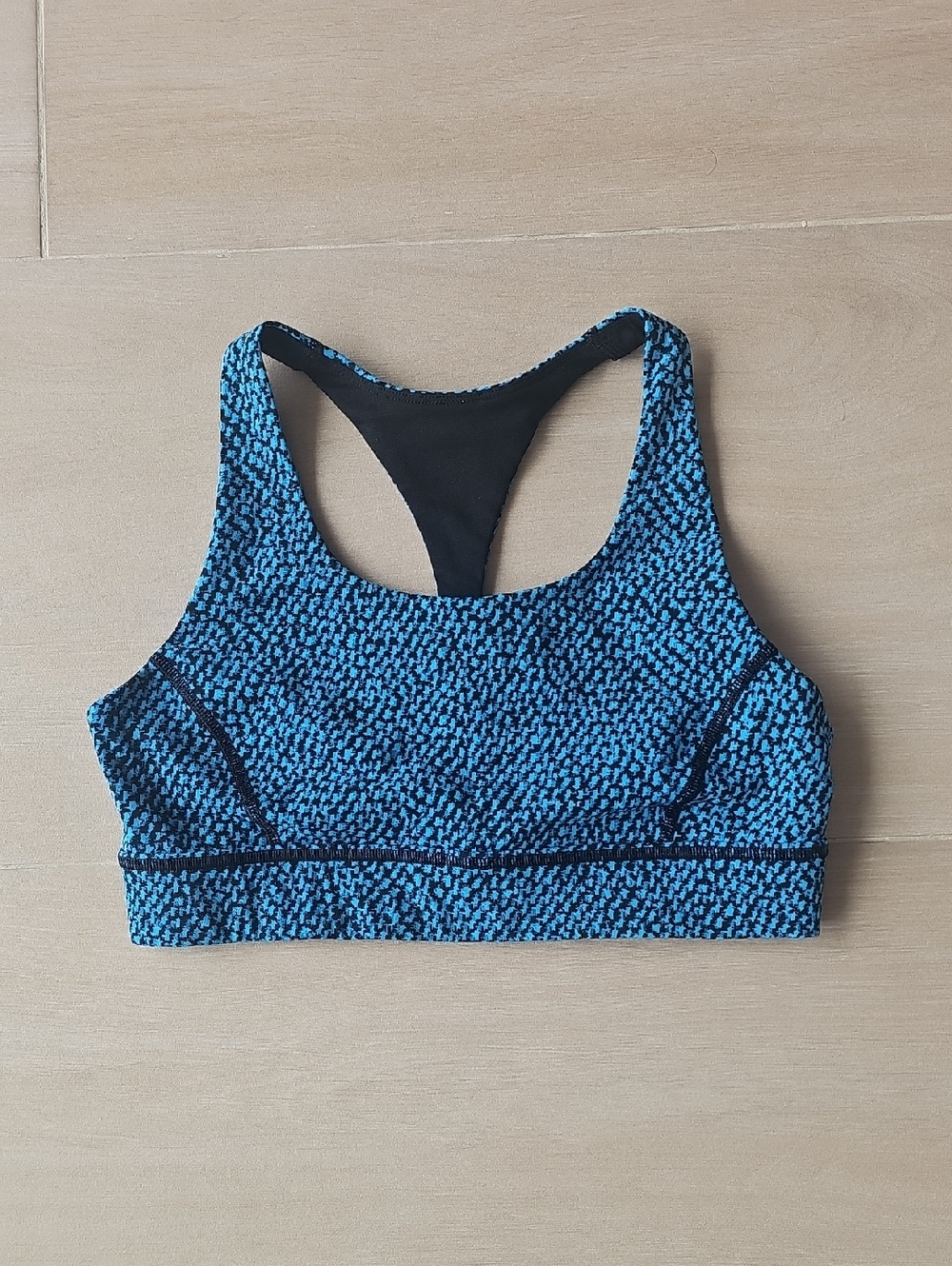 lululemon athletica Blue Pattern Racerback Sports Bra